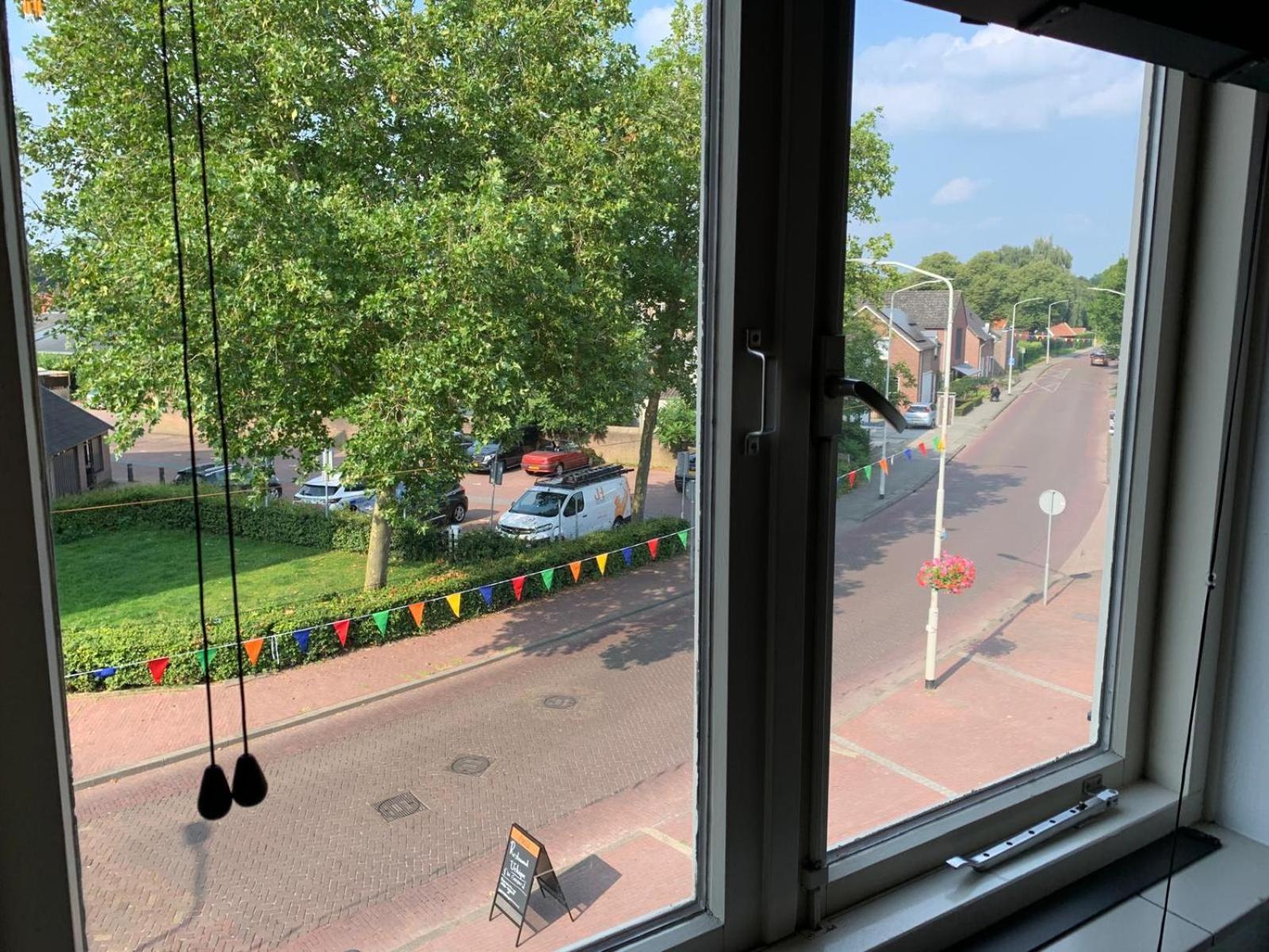 Velvique Hotel Someren Exterior photo